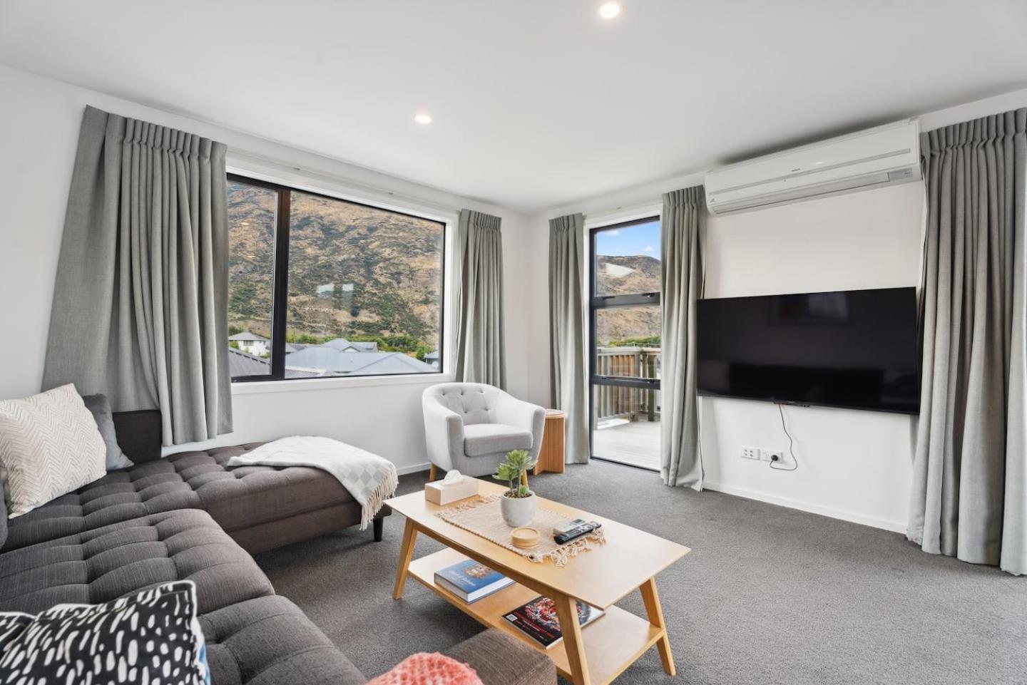 Modern Apartment With Coronet & Remarkables Views Queenstown Exterior foto